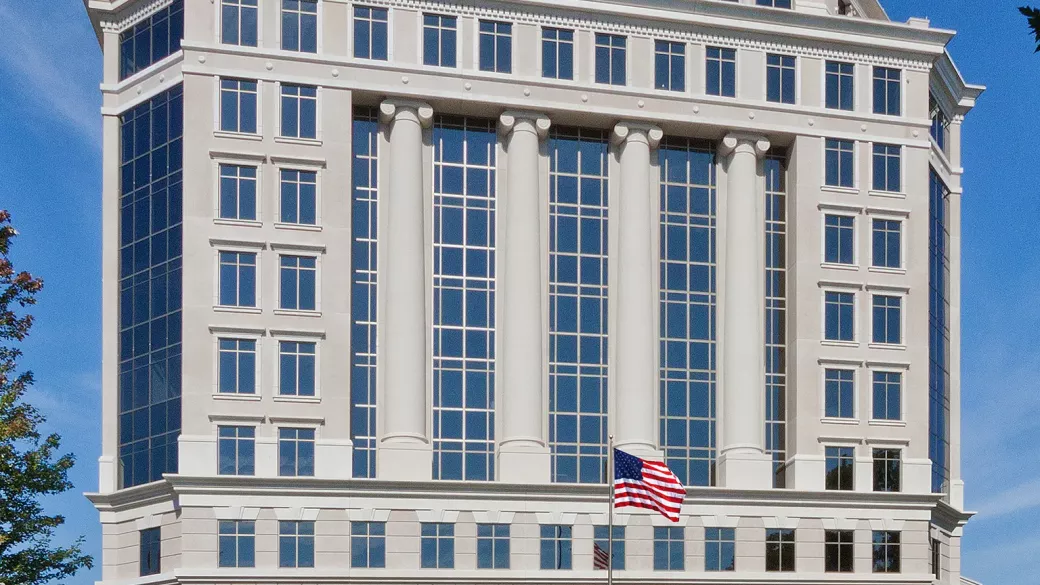 bcb_1x1_united_states_baton_charlotte_4.webp