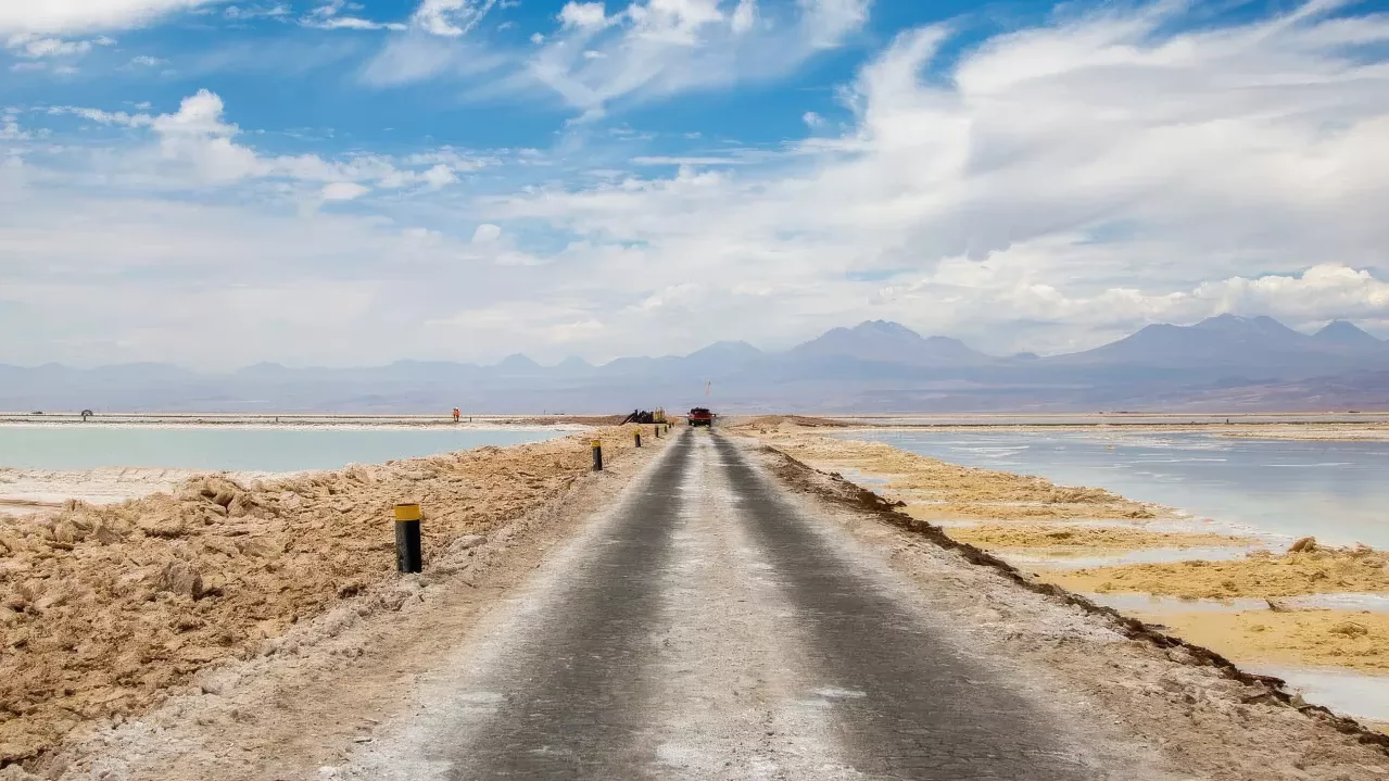 Road through the Salar. 