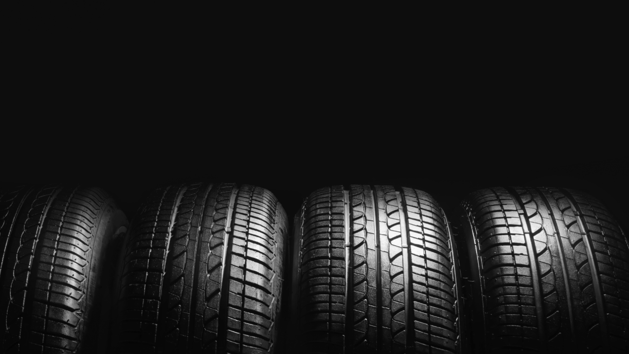 Rubber in Lithium 16 x 9