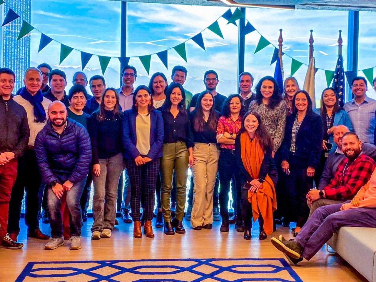 Albemarle Chile LEED Building Photo with Employees